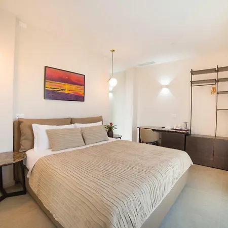 Garda Room-2
